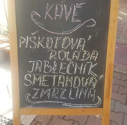 Gæstehus A Restaurace Nad Hradem *